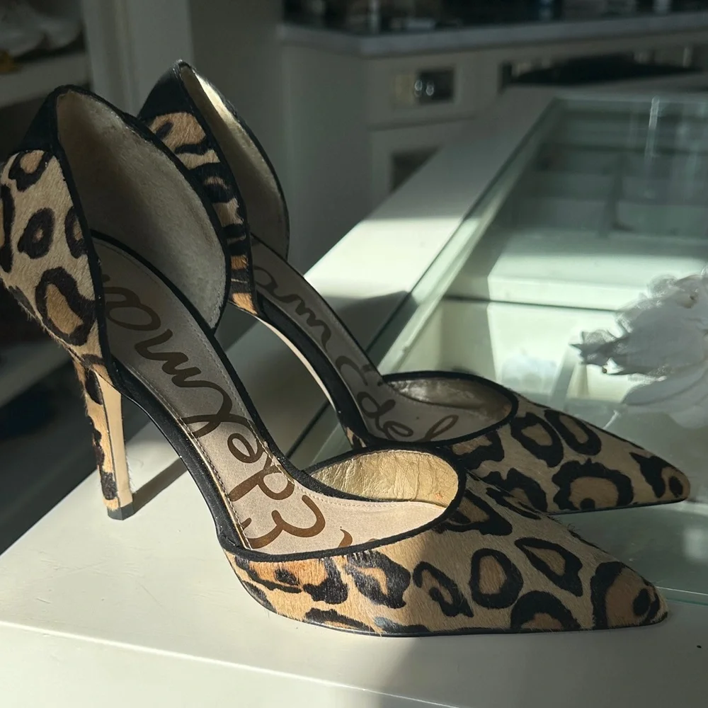 Sam Edelman Leopard Print D'Orsay Pointed Pumps - Tan & Black - Picture 2 of 4
